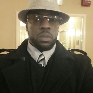 Meet your Posher, Christopher