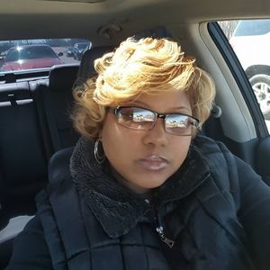 Meet your Posher, Aisha