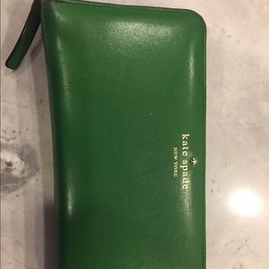 Kate Spade Kelly Green Wallet