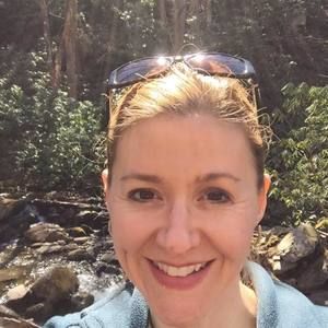 Meet your Posher, Carolyn