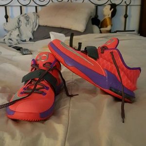 Nike KD youth sneakers