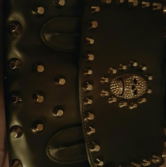 Punk rock skull bag! Final reduction