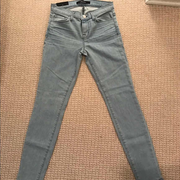 NEVER WORN j brand mid rise jeans