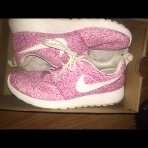 Pink Splatter Nike Roshe Run