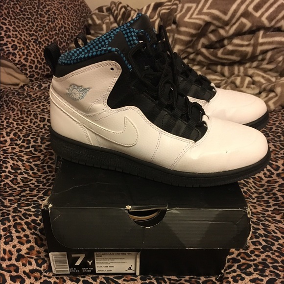 Jordan Shoes - Like new Jordan Retro 1.