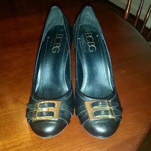 BCBG black wedges