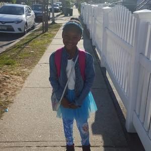 Meet your Posher, Naomi