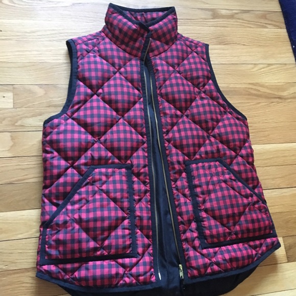 J. Crew gingham quilted puffer vest - Picture 3 of 4