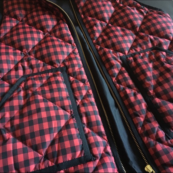 J. Crew gingham quilted puffer vest - Picture 4 of 4