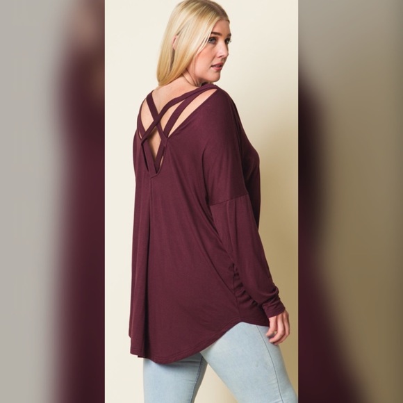 ✅BIG SALE✅CRISSCROSS TOP-ONE LEFT!! - Picture 4 of 4