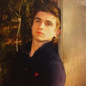 Meet your Posher, Ethan