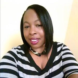 Meet your Posher, Virginia