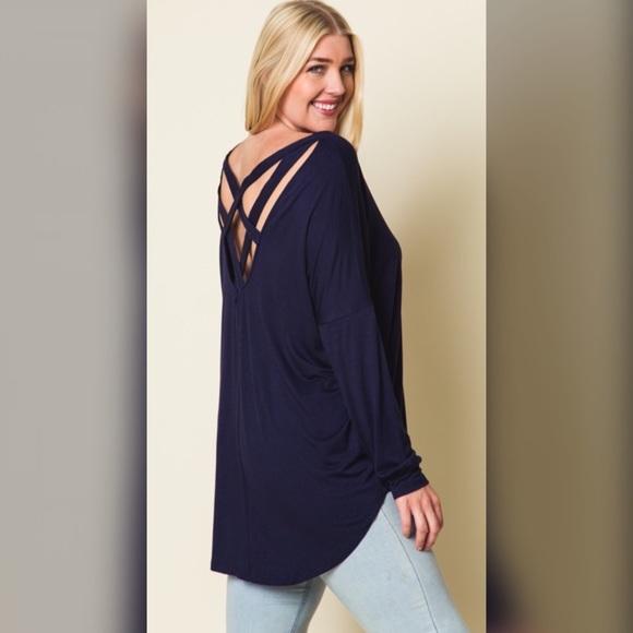 💖The Crisscross Top!!💖 - Picture 3 of 4