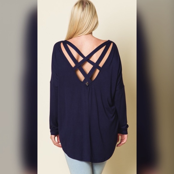 💖The Crisscross Top!!💖 - Picture 4 of 4