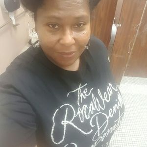 Meet your Posher, Deborah