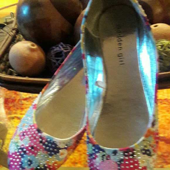 Madden Girl rhinestone embellished flats