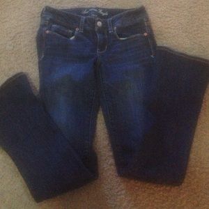 American Eagle Skinny Kick Jeans