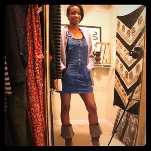 Meet your Posher, Jaconia