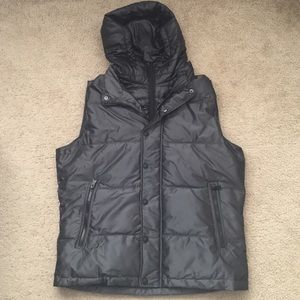 EXPRESS Black Puffer Vest