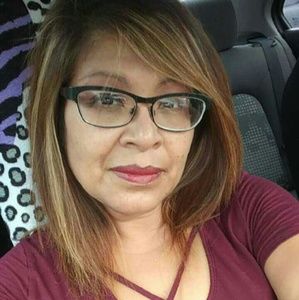 Meet your Posher, Lorena