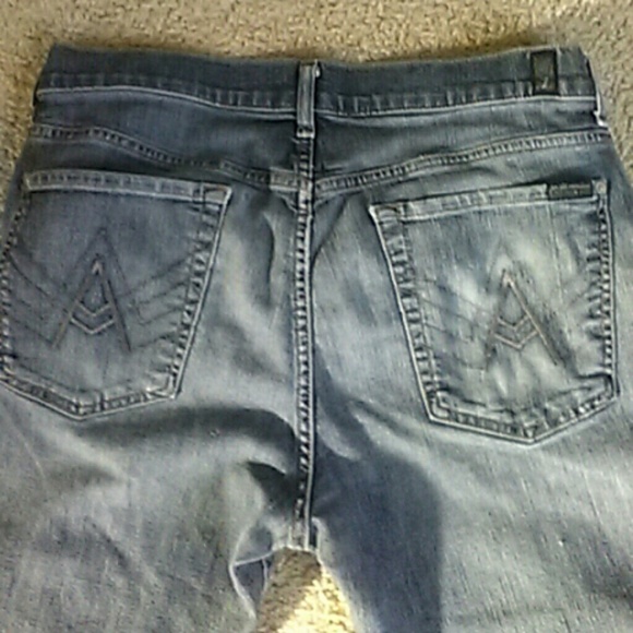 7 for all mankind