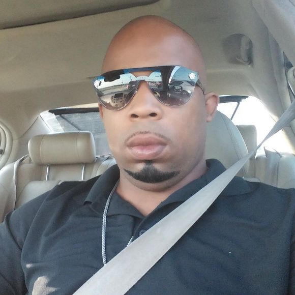 Meet your Posher, Keith - Picture 1 of 1