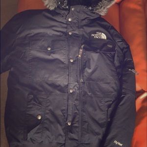 Northface hyvent gotham Winter coat with fur hood