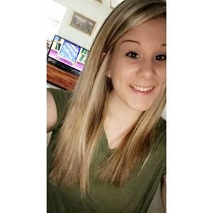 Meet your Posher, Holly