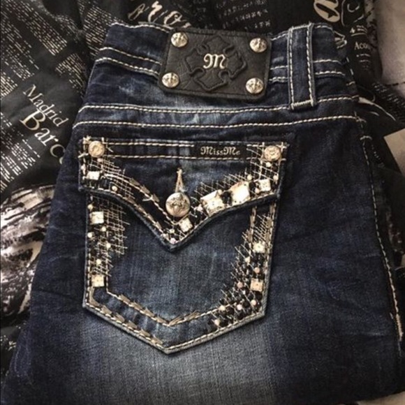 Miss Me Jeans - Picture 2 of 2