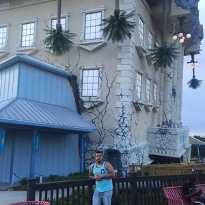 Meet your Posher, Kevin