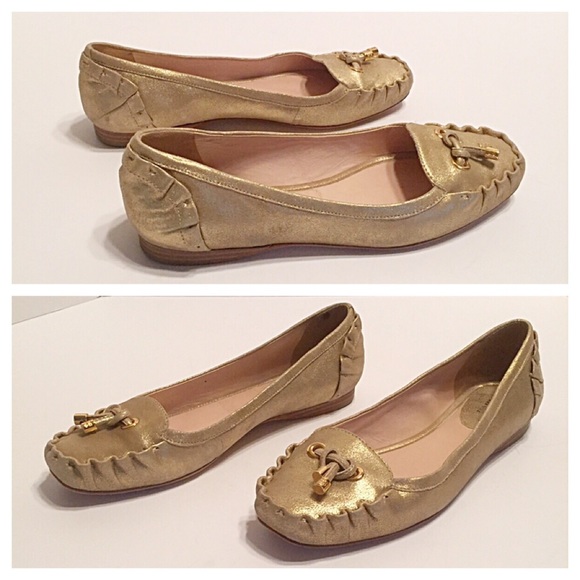 🚫SOLD🚫Kate Spade Gold Metallic Moccasins - Picture 2 of 4