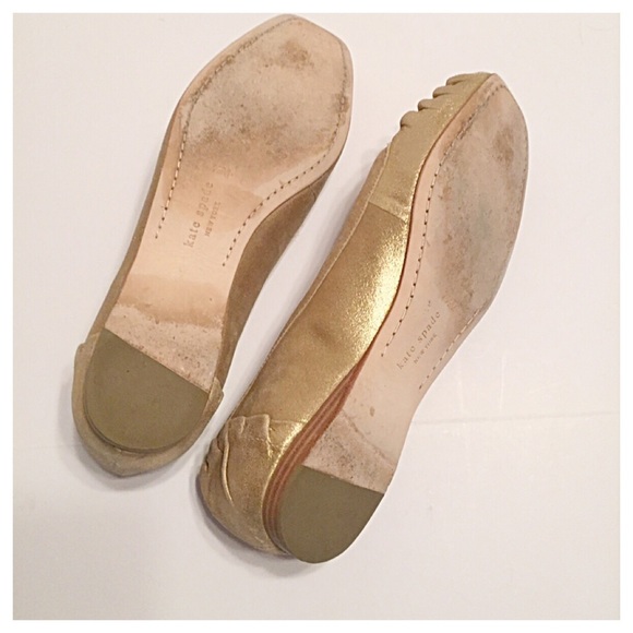🚫SOLD🚫Kate Spade Gold Metallic Moccasins - Picture 4 of 4