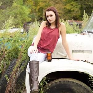 Meet your Posher, Malvina