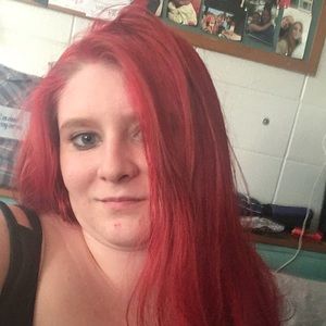 Meet your Posher, Rebecca