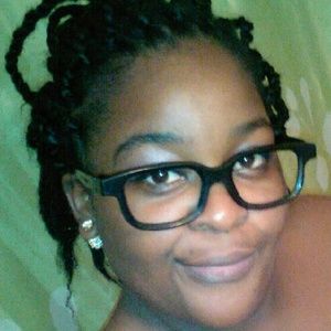 Meet your Posher, Ebony