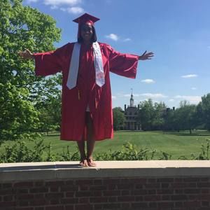 Meet your Posher, Nicole