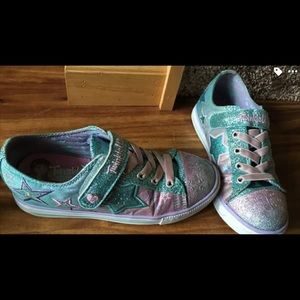 Girls sketcher twinkle toes size 1