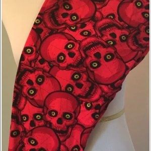 Lularoe Halloween Red Skulls