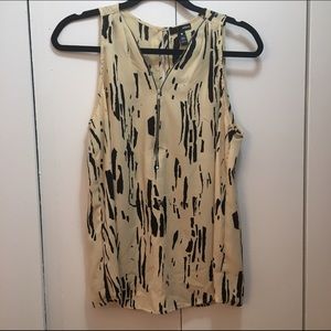 Aqua Cream and Black Top