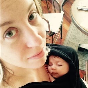 Meet your Posher, Aja