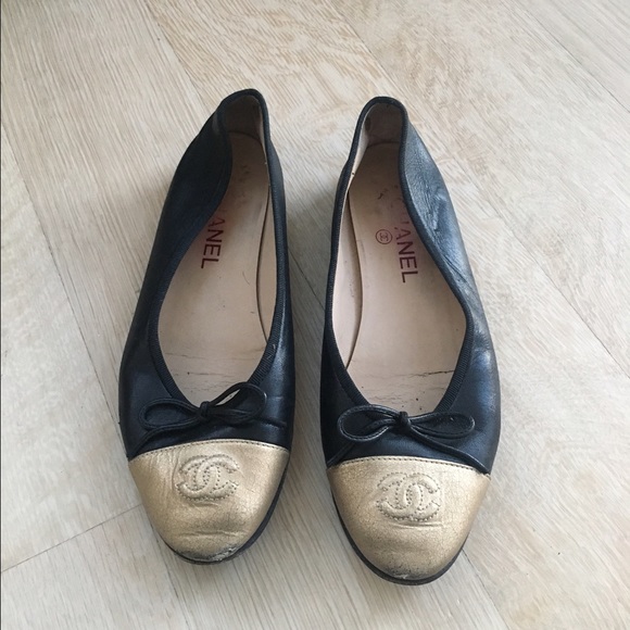 CHANEL Shoes - Chanel flats