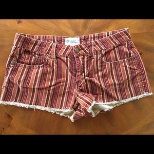 Forever 21 size 27 shorts