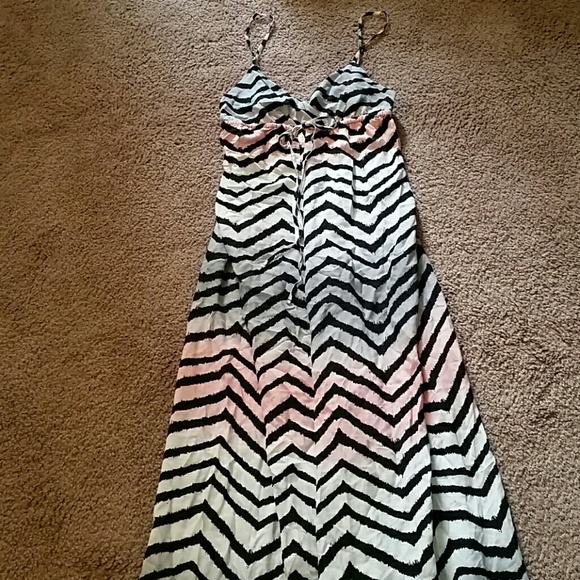 Gorgeous Strapped Long Maxi Dress Gray sz S Small