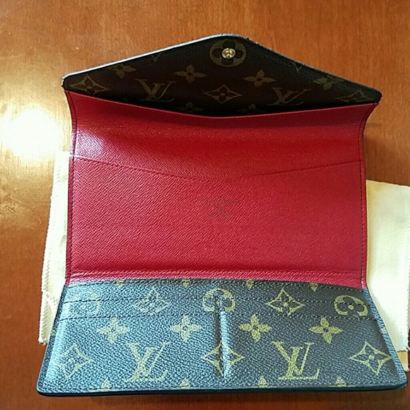 SOLD - Picture 3 of 4