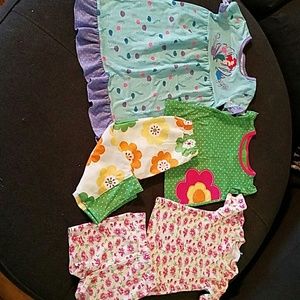 👱Girls size 2T PJ's👱