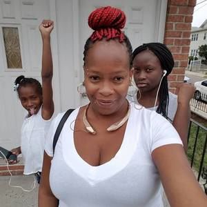 Meet your Posher, Marlo