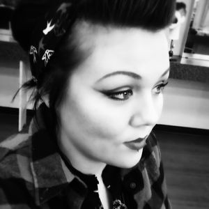 Meet your Posher, Marissa