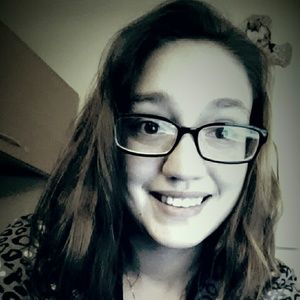 Meet your Posher, Gabrielle