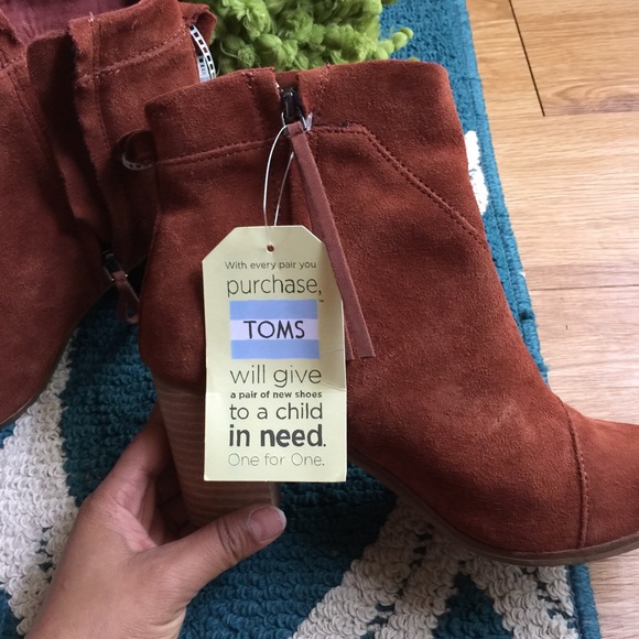 Toms booties