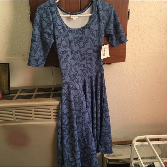 Nicole Lularoe scoop neck dress